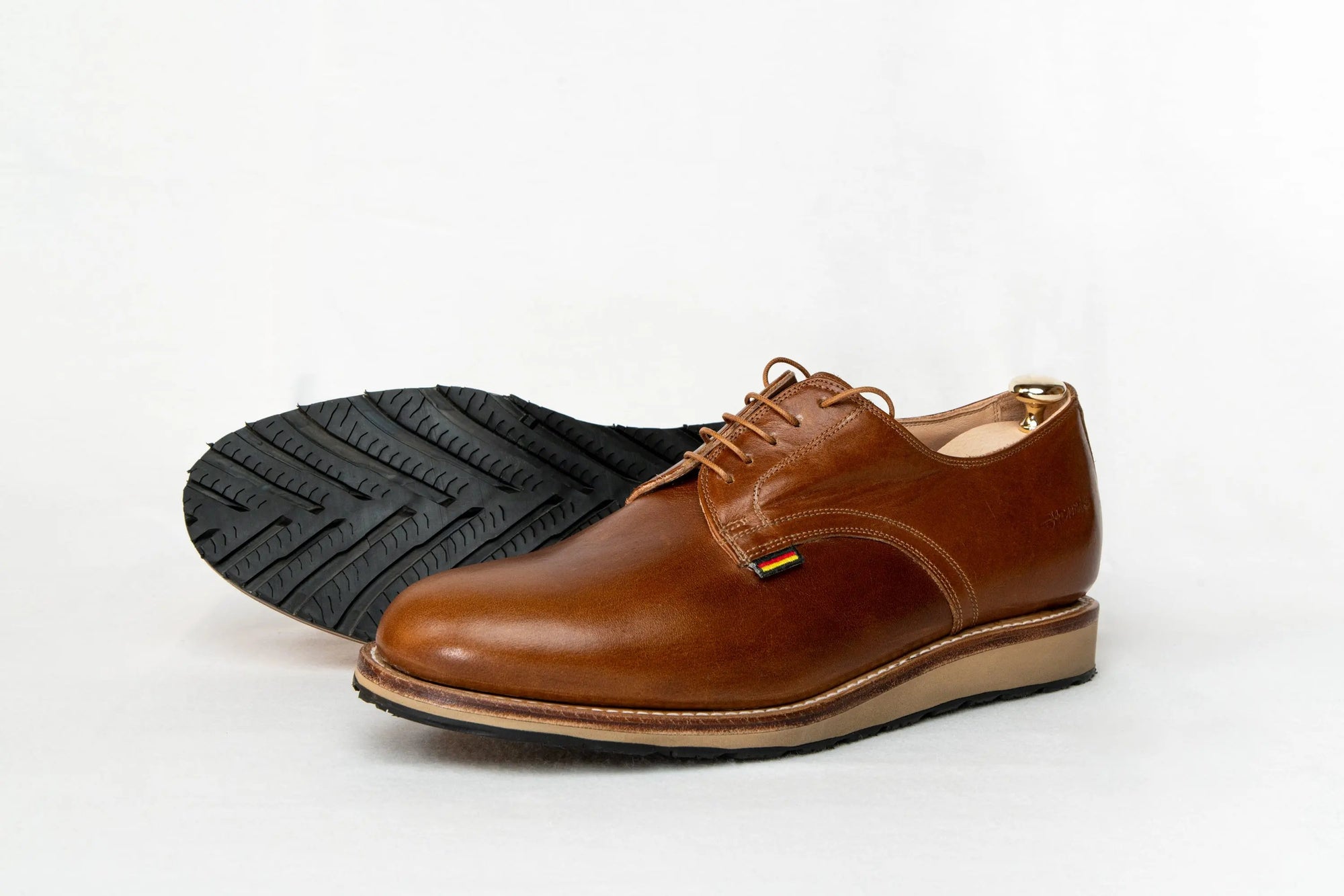 Hennis shoes „Statement" Braun Hennis Shoes